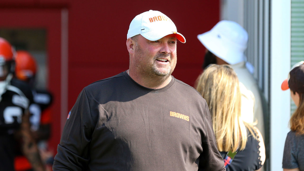BEREA, OH - JULY 28: Cleveland Browns head coach Freddie Kitchens makes his way to the field during the Cleveland Browns Training Camp on July 28, 2019, at the at the Cleveland Browns Training Facility in Berea, Ohio.