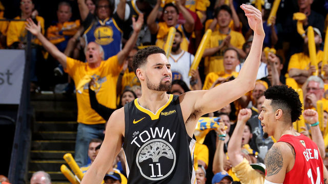 OAKLAND, CA - JUNE 13: Klay Thompson #11 of the Golden State Warriors reacts against the Toronto Raptors during Game Six of the 2019 NBA Finals on June 13, 2019 at ORACLE Arena in Oakland, California. NOTE TO USER: User expressly acknowledges and agrees that, by downloading and/or using this photograph, user is consenting to the terms and conditions of Getty Images License Agreement. Mandatory Copyright Notice: Copyright 2019 NBAE