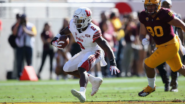 TEMPE, AZ - NOVEMBER 03: Running back Zack Moss #2 of the Utah Utes rushes the football against the Arizona State Sun Devils during the first half of the college football game at Sun Devil Stadium on November 3, 2018 in Tempe, Arizona.