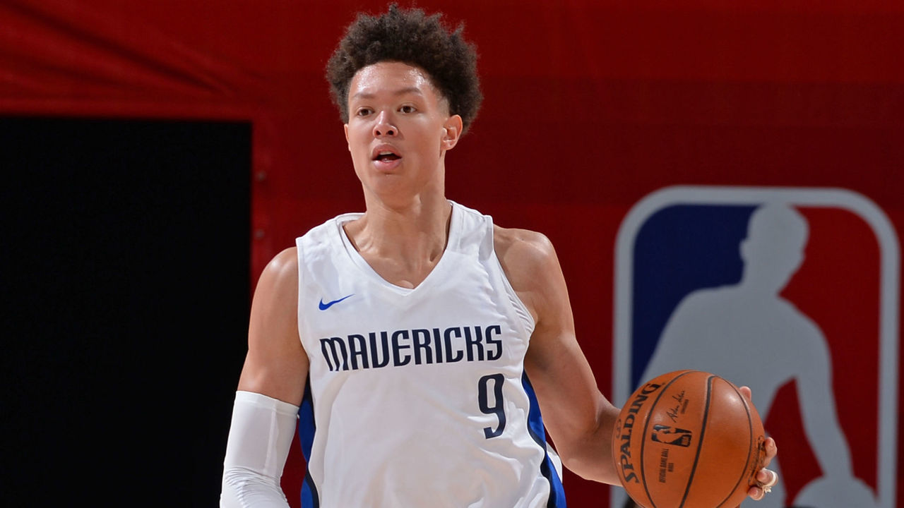 LAS VEGAS, NV - JULY 8: Isaiah Roby #9 of the Dallas Mavericks handles the ball against the Sacramento Kings on July 8, 2019 at the Thomas & Mack Center in Las Vegas, Nevada. NOTE TO USER: User expressly acknowledges and agrees that, by downloading and/or using this photograph, user is consenting to the terms and conditions of the Getty Images License Agreement. Mandatory Copyright Notice: Copyright 2019 NBAE