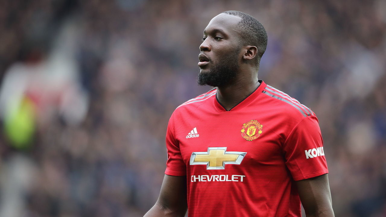 MANCHESTER, ENGLAND - APRIL 28: Romelu Lukaku of Manchester United during the Premier League match between Manchester United and Chelsea FC at Old Trafford on April 28, 2019 in Manchester, United Kingdom.