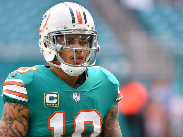 MIAMI, FL - DECEMBER 02: Kenny Stills #10 of the Miami Dolphins warms up before the game against the Buffalo Bills at Hard Rock Stadium on December 2, 2018 in Miami, Florida.