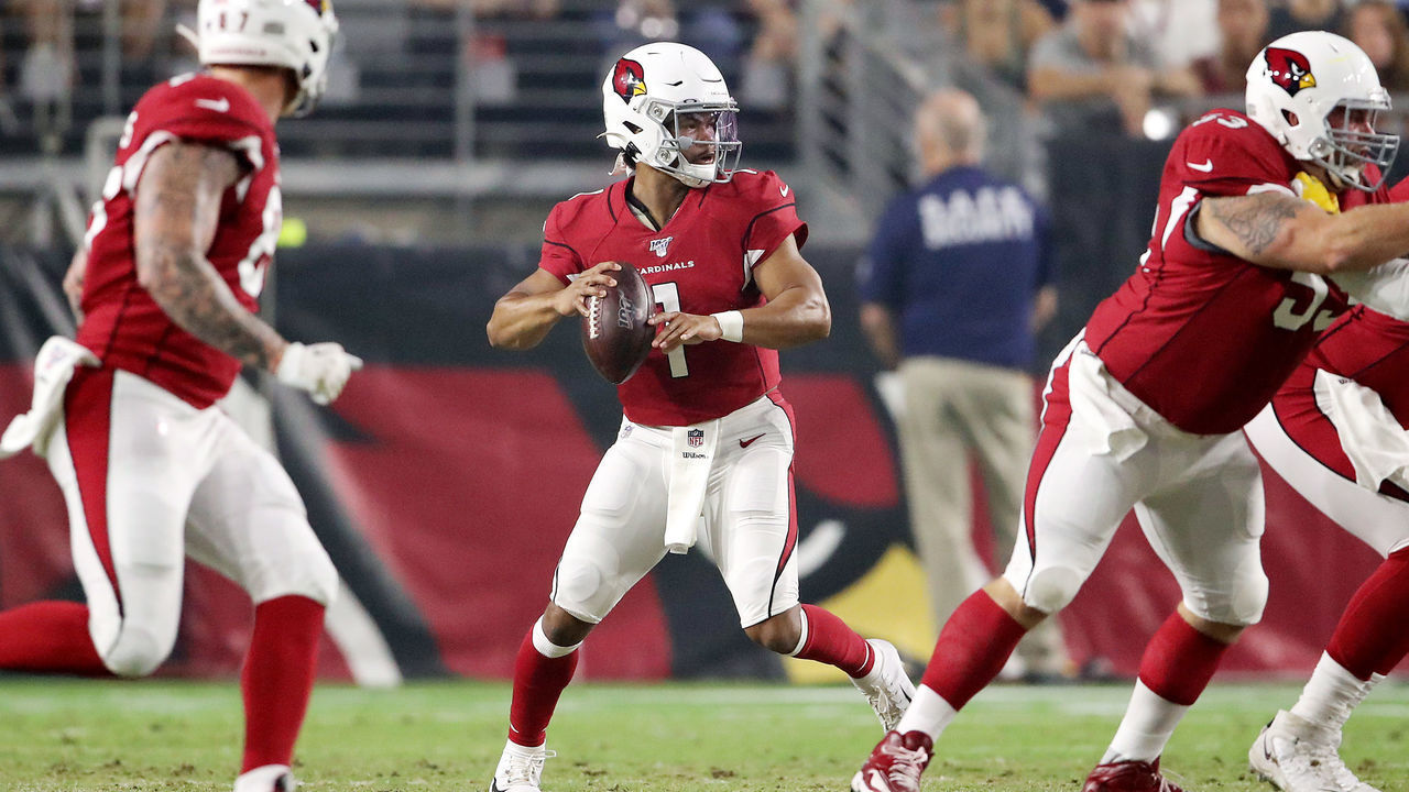 GLENDALE, ARIZONA - AUGUST 08: Kyler Murray #1 of the Arizona Cardinals looks to pass during a preseason game against the Los Angeles Chargers at State Farm Stadium on August 08, 2019 in Glendale, Arizona.