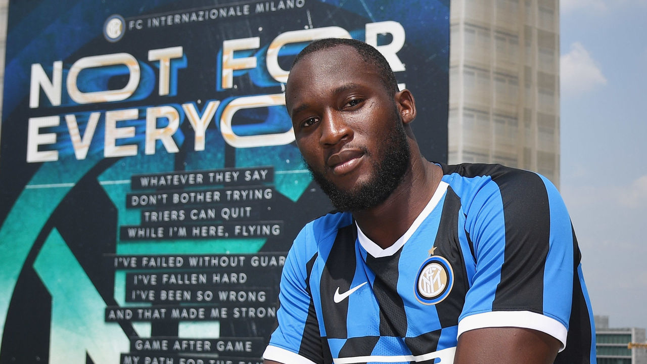 MILAN, ITALY - AUGUST 08: New FC Internazionale signing Romelu Lukaku poses for a photo during on August 8, 2019 in Milan, Italy.