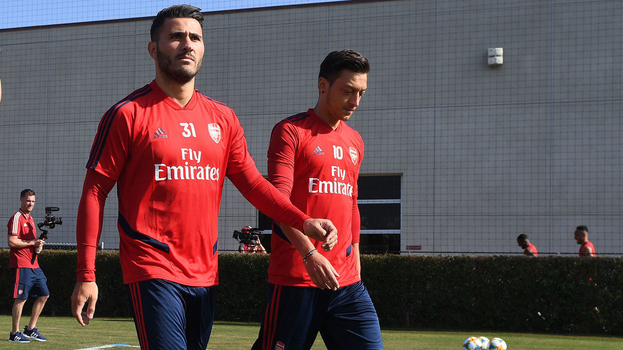 LOS ANGELES, CALIFORNIA - JULY 12: (L-R) Shkodran Mustafi, Sead Kolasinac and Mesut Ozil of Arsenal before a training session at the Loyola Marymount University on July 12, 2019 in Los Angeles, California.