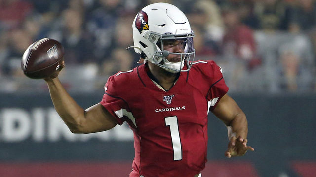 GLENDALE, ARIZONA - AUGUST 08: Quarterback Kyler Murray #1 of the Arizona Cardinals throws a pass against the Los Angeles Chargers during the first half of the NFL pre-season game at State Farm Stadium on August 08, 2019 in Glendale, Arizona.