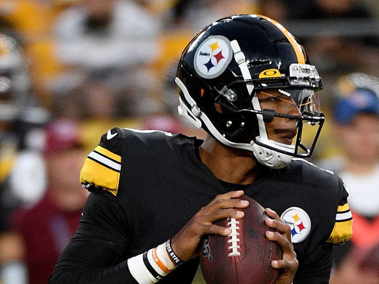 Jaguars trade for Josh Dobbs after Foles injury | theScore.com