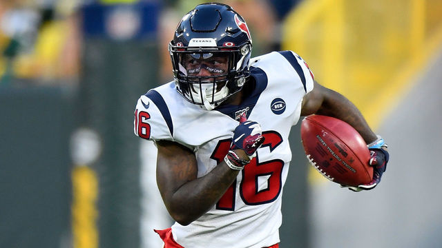 GREEN BAY, WISCONSIN - AUGUST 08: Keke Coutee #16 of the Houston Texans runs with the ball in the second quarter against the Green Bay Packers during a preseason game at Lambeau Field on August 08, 2019 in Green Bay, Wisconsin.