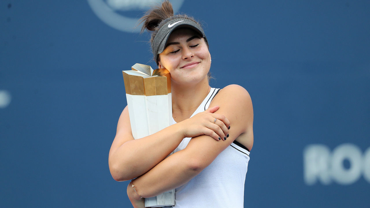 TORONTO, ON- AUGUST 11 - Bianca Andreescu from Canada wins the Rogers Cup after Serena Williams withdraws from the game with an injury at Aviva Centre in Toronto. August 11, 2019. Bianca Andreescu is the first Canadian woman in 50 years to reach the finals at Rogers Cup. (Steve Russell/Toronto Star via Getty Images)