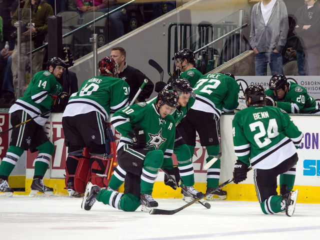 Blue Jackets-Stars game under delay after Stars F Rich Peverley collapses on bench