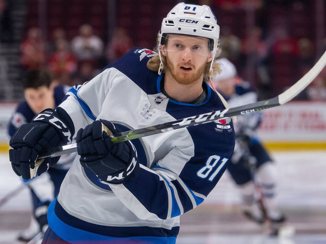 CHICAGO, IL - APRIL 01: Winnipeg Jets left wing Kyle Connor (81) warms up prior to a game against the Chicago Blackhawks on April 1, 2019, at the United Center in Chicago, IL.