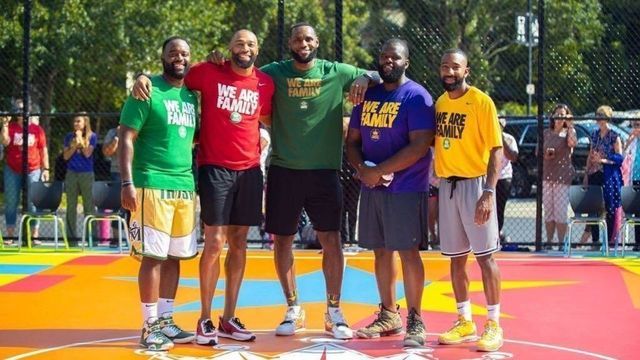 LeBron reunites with St. Vincent-St. Mary's 'Fab 5' at I Promise School