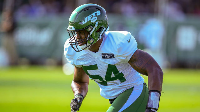 FLORHAM PARK, NJ - JULY 27: New York Jets inside linebacker Avery Williamson (54) on the field during training camp on July 27, 2019 at the Atlantic Health Jets Training Facility in Florham Park, NJ.