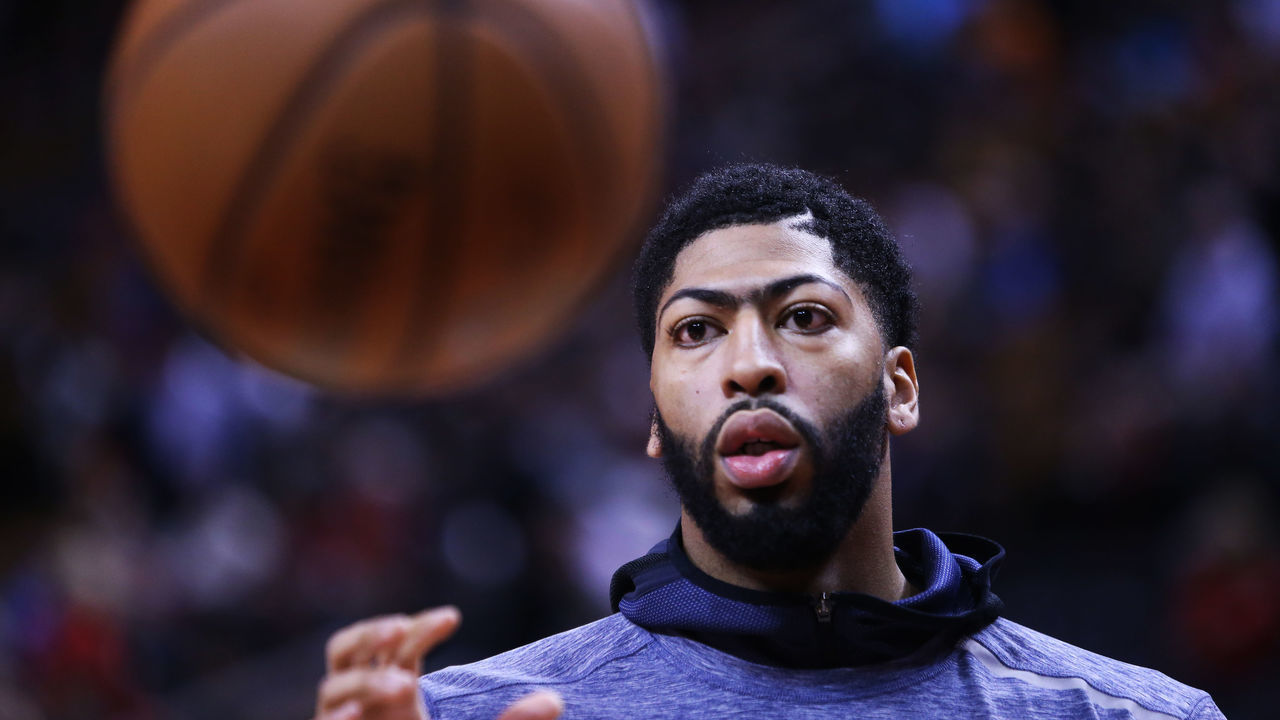 TORONTO, ON - NOVEMBER 12: Anthony Davis #23 of the New Orleans Pelicans shoots the ball during warmup, prior to the first half of an NBA game against the Toronto Raptors at Scotiabank Arena on November 12, 2018 in Toronto, Canada.