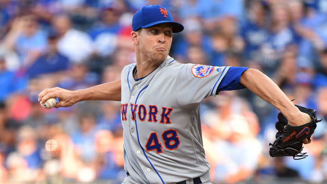 KANSAS CITY, MISSOURI - AUGUST 17: Starting pitcher Jacob deGrom #48 of the New York Mets throws in the first inning against the Kansas City Royals at Kauffman Stadium on August 17, 2019 in Kansas City, Missouri.