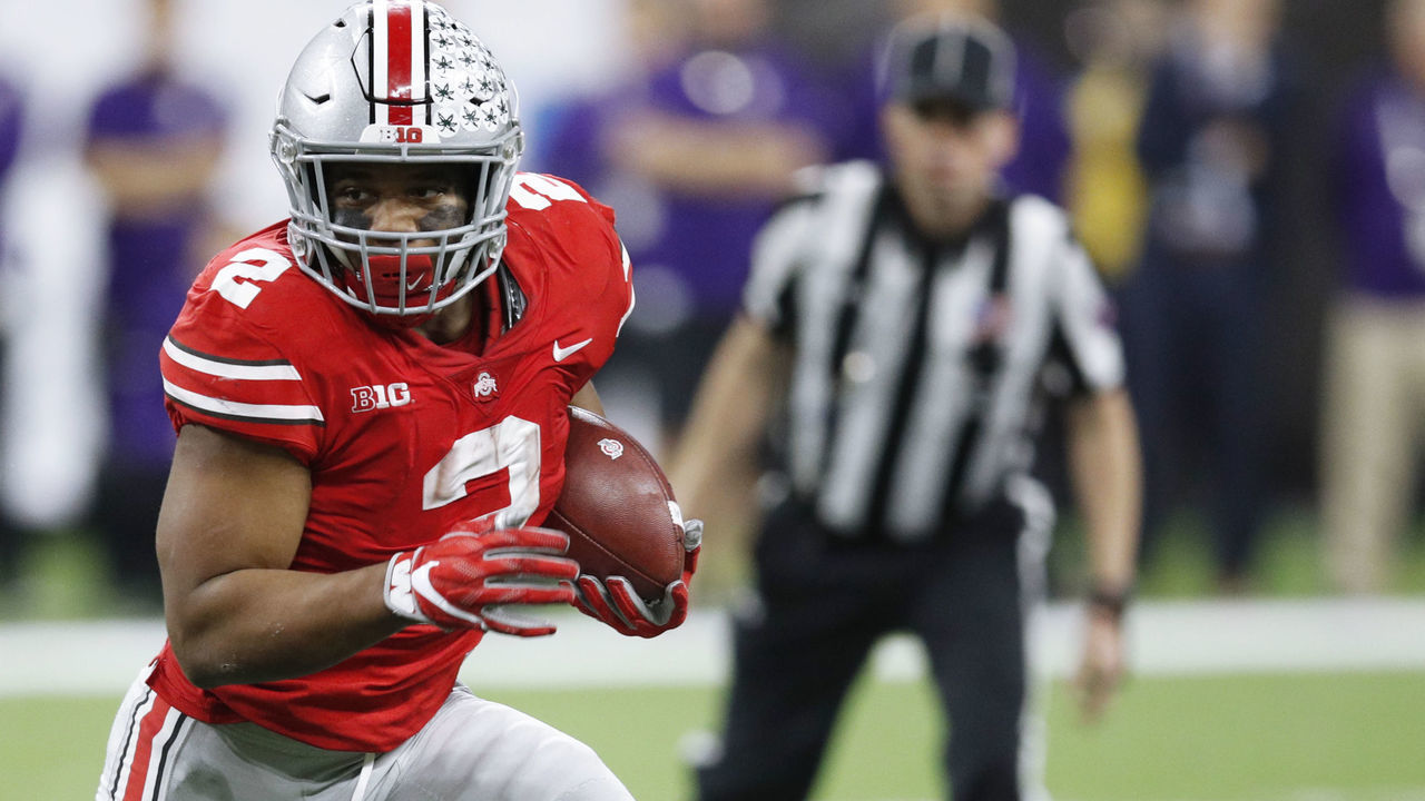 INDIANAPOLIS, IN - DECEMBER 01: J.K. Dobbins #2 of the Ohio State Buckeyes runs the ball during the Big Ten Championship game against the Northwestern Wildcats at Lucas Oil Stadium on December 1, 2018 in Indianapolis, Indiana. Ohio State won 45-24.