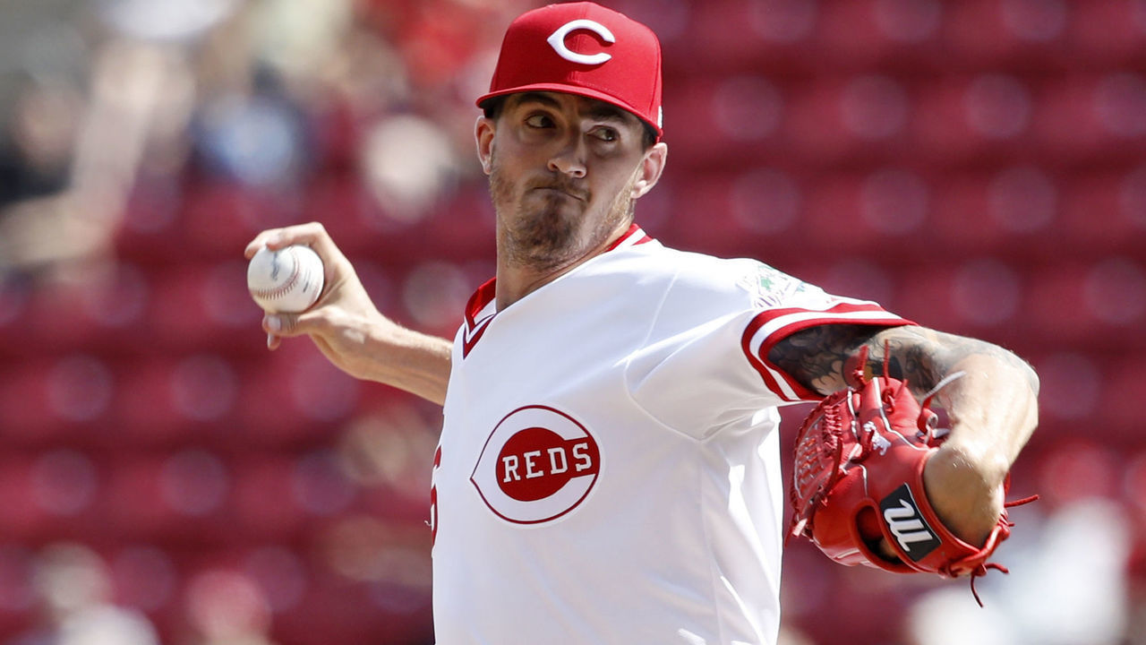 CINCINNATI, OH - AUGUST 18: Kevin Gausman #46 of the Cincinnati Reds pitches in the eighth inning against the St. Louis Cardinals at Great American Ball Park on August 18, 2019 in Cincinnati, Ohio. The Cardinals defeated the Reds 5-4.