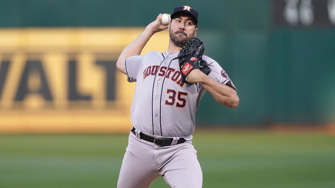 OAKLAND, CA - AUGUST 16: Justin Verlander #35 of the Houston Astros pitches against the Oakland Athletics in the bottom of the first inning at Ring Central Coliseum on August 16, 2019 in Oakland, California.