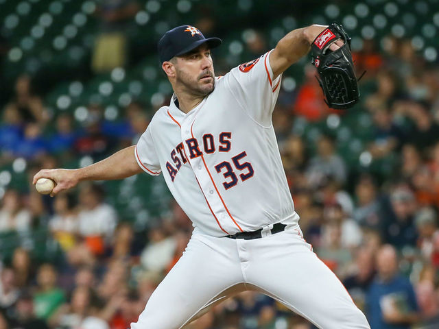 Houston Astros - WOOOO! Josh Reddick threw out the first