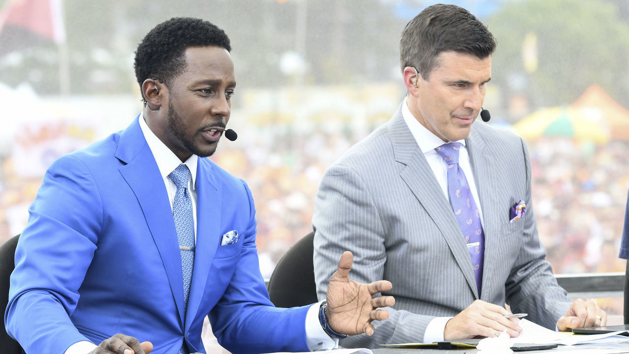 BRISTOL, TN - SEPTEMBER 10: ESPN's Desmond Howard and Rece Davis on set during College Gameday prior to the game between the Virginia Tech Hokies and the Tennessee Volunteers at Bristol Motor Speedway on September 10, 2016 in Bristol, Tennessee.