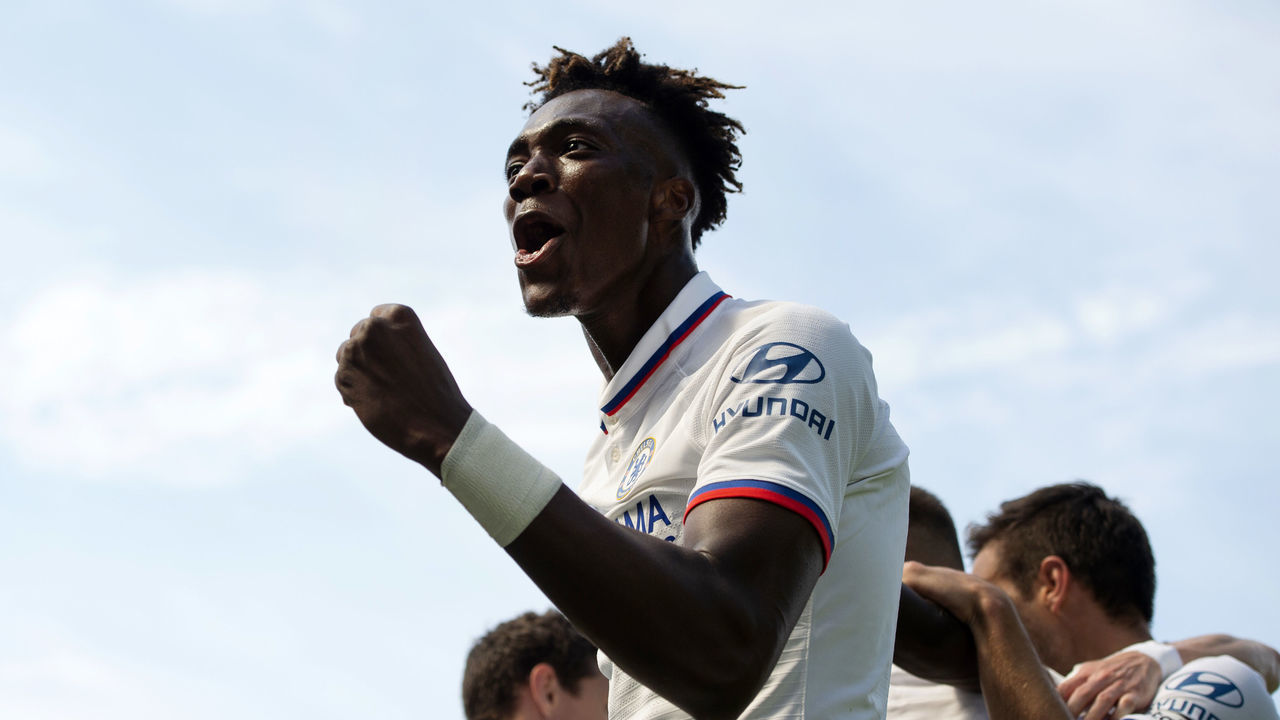 NORWICH, ENGLAND - AUGUST 24: Tammy Abraham of Chelsea celebrate after his team's second goal during the Premier League match between Norwich City and Chelsea FC at Carrow Road on August 24, 2019 in Norwich, United Kingdom.