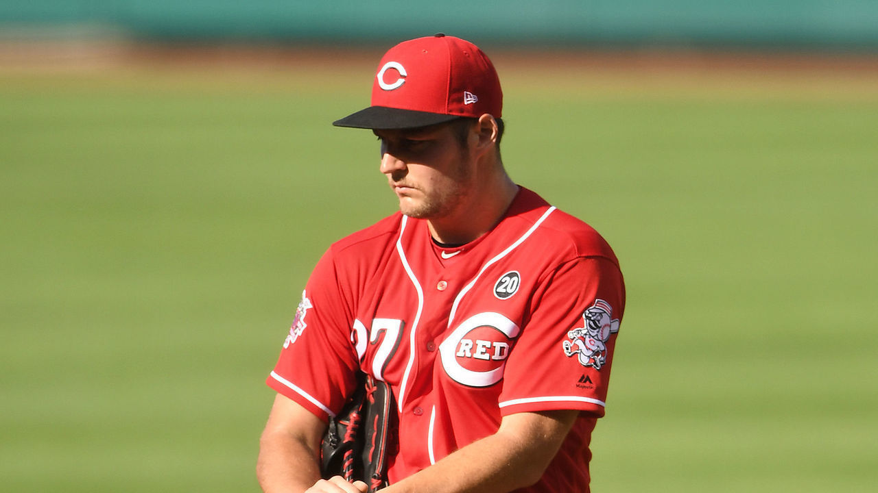 WASHINGTON, DC - AUGUST 14: Trevor Bauer #27 of the Cincinnati Reds prepares to pitch during a baseball game against the Washington Nationals at Nationals Park on August 14, 2019 in Washington, DC.