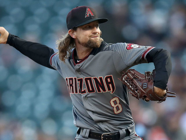 SAN FRANCISCO, CALIFORNIA - AUGUST 27: Mike Leake #8 of the Arizona Diamondbacks pitches against the San Francisco Giants in the first inning at Oracle Park on August 27, 2019 in San Francisco, California.