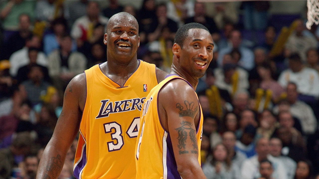 LOS ANGELES - MARCH 30: Kobe Bryant #8 of the Los Angeles Lakers and Shaquille O'Neal #34 on the court during the game against the New Orleans Hornets at Staples Center on March 30, 2004 in Los Angeles, California. The Lakers won 107-88. NOTE TO USER: User expressly acknowledges and agrees that, by downloading and/or using this Photograph, User is consenting to the terms and conditions of the Getty Images License Agreement
