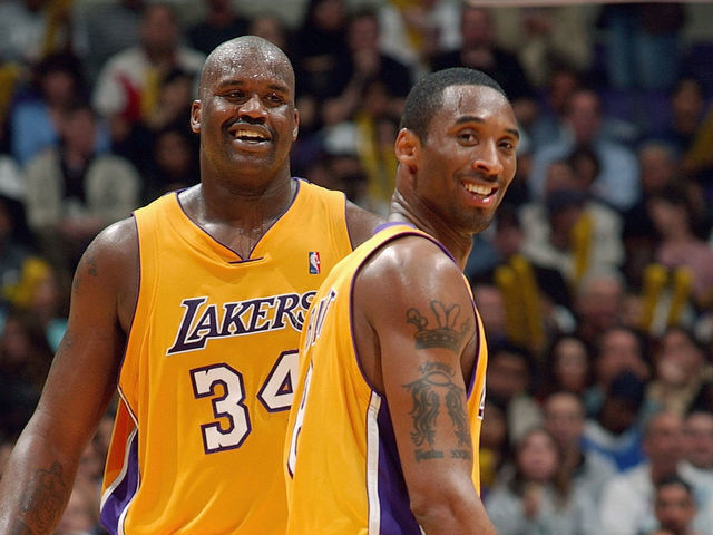 LOS ANGELES - MARCH 30: Kobe Bryant #8 of the Los Angeles Lakers and Shaquille O'Neal #34 on the court during the game against the New Orleans Hornets at Staples Center on March 30, 2004 in Los Angeles, California. The Lakers won 107-88. NOTE TO USER: User expressly acknowledges and agrees that, by downloading and/or using this Photograph, User is consenting to the terms and conditions of the Getty Images License Agreement