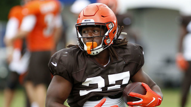 WESTFIELD, INDIANA - AUGUST 14: Kareem Hunt #27 of the Cleveland Browns runs the ball during the joint practice between the Cleveland Browns and the Indianapolis Colts at Grand Park on August 14, 2019 in Westfield, Indiana.
