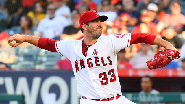 ANAHEIM, CA - JULY 18: Los Angeles Angels pitcher Matt Harvey (33) throws a pitch during a MLB game between the Houston Astros and the Los Angeles Angels of Anaheim on July 18, 2019 at Angel Stadium of Anaheim in Anaheim, CA.