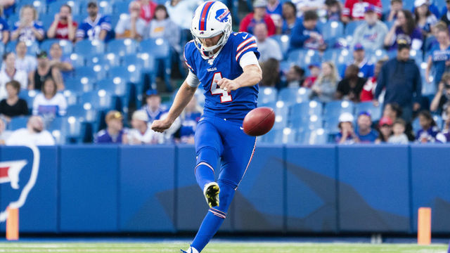 ORCHARD PARK, NY - AUGUST 29: Buffalo Bills Placekicker Stephen Hauschka (4) kicks off during the first quarter of the game between the Minnesota Vikings and the Buffalo Bills on August 29, 2019, at New Era Field in Orchard Park, NY.