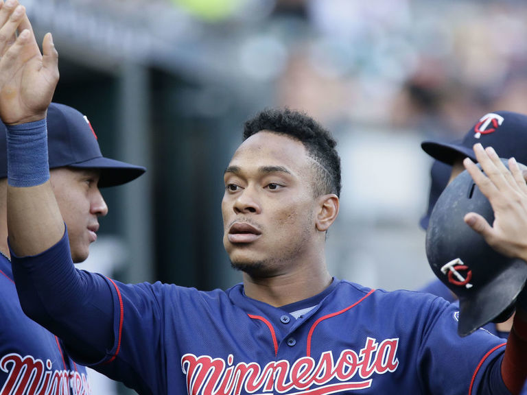 Polanco becomes Twins' MLB-record 8th player with 20-plus HRs ...