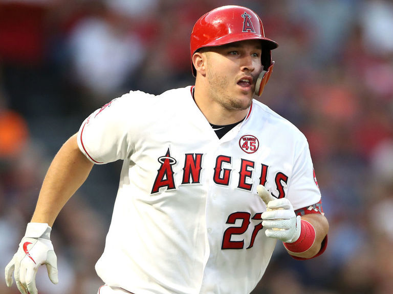 Trout Becomes Youngest Player To Record 200 Hr, 200 Sb 