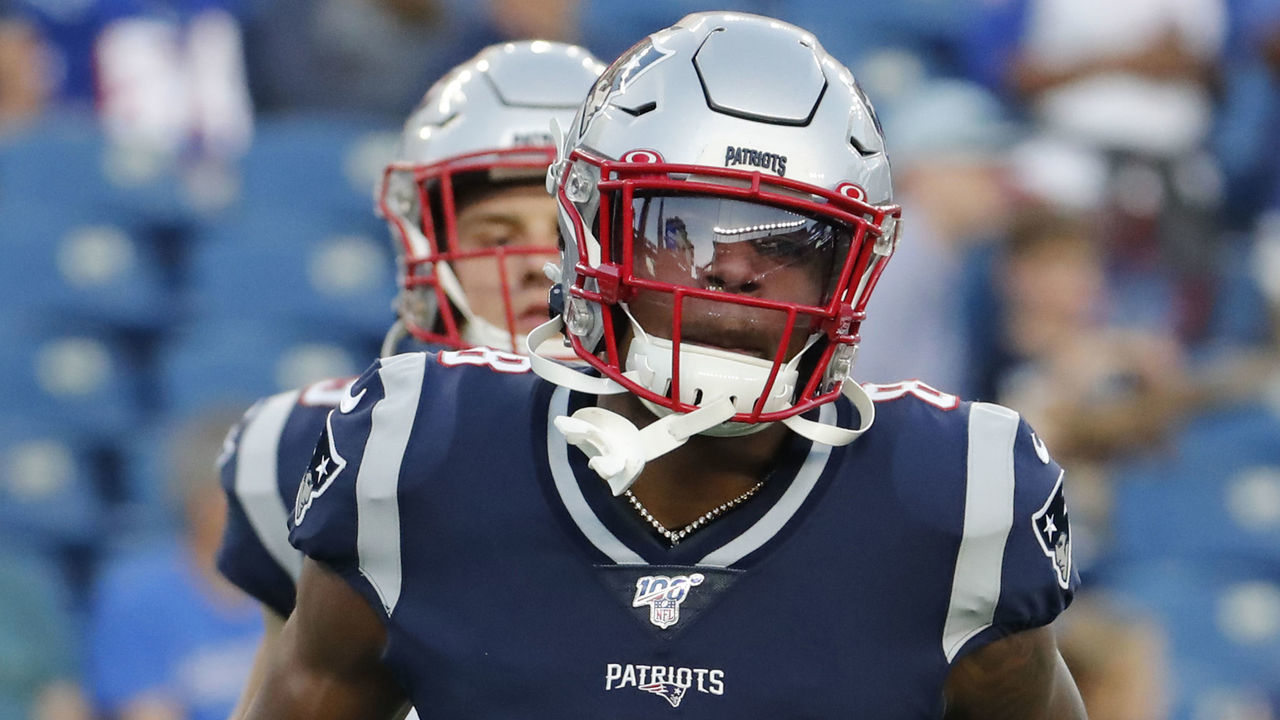 FOXBOROUGH, MA - AUGUST 29: New England Patriots wide receiver NKeal Harry (8) warms up before a game between the New England Patriots and the New York Giants on August 29, 2019, at Gillette Stadium in Foxborough, Massachusetts.