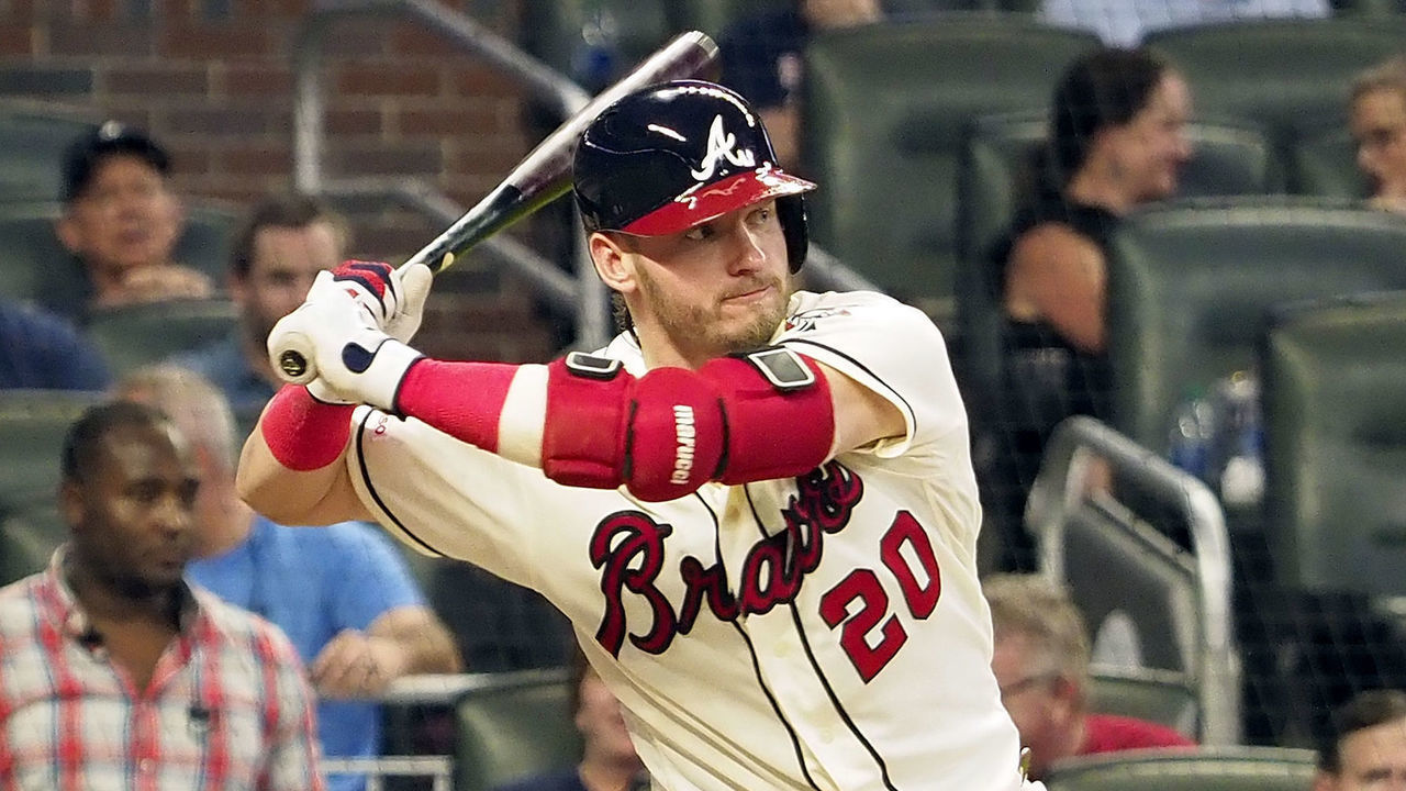 ATLANTA, GA - SEPTEMBER 01: Atlanta Braves Third baseman Josh Donaldson (20) bats during the MLB game between the Atlanta Braves and the Chicago White Sox on September 1, 2019 at SunTrust Park in Atlanta, Georgia.