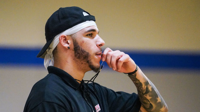 RANCHO CUCAMONGA, CALIFORNIA - AUGUST 11: Lonzo Ball blows his whistle at his first annual basketball camp on August 11, 2019 in Rancho Cucamonga, California.