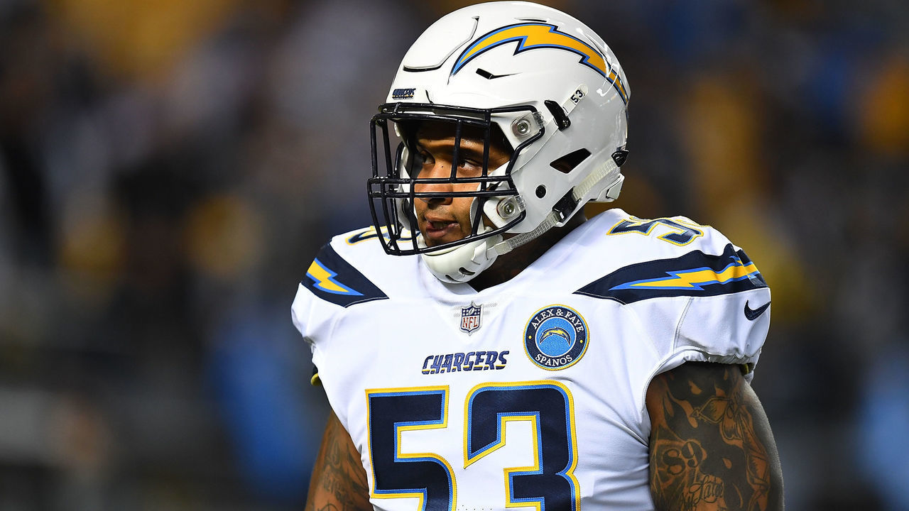 PITTSBURGH, PA - DECEMBER 02: Mike Pouncey #53 of the Los Angeles Chargers warms up prior to the game against the Pittsburgh Steelers at Heinz Field on December 2, 2018 in Pittsburgh, Pennsylvania.
