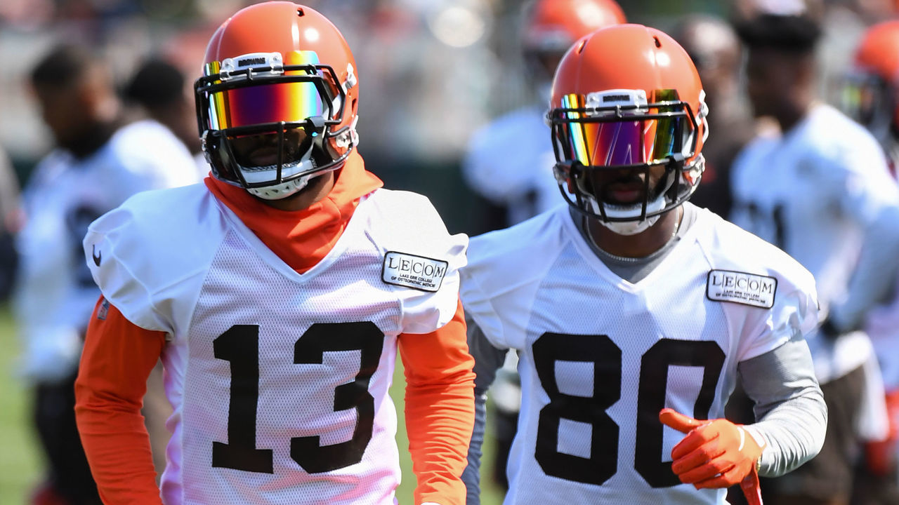 BEREA, OH - JULY 25, 2019: Wide receiver Odell Beckham Jr. #13 and Jarvis Landry of the Cleveland Browns participate in a drill during a training camp practice on July 25, 2019 at the Cleveland Browns training facility in Berea, Ohio. (Photo by: 2019 Nick Cammett/Diamond Images via Getty Images)