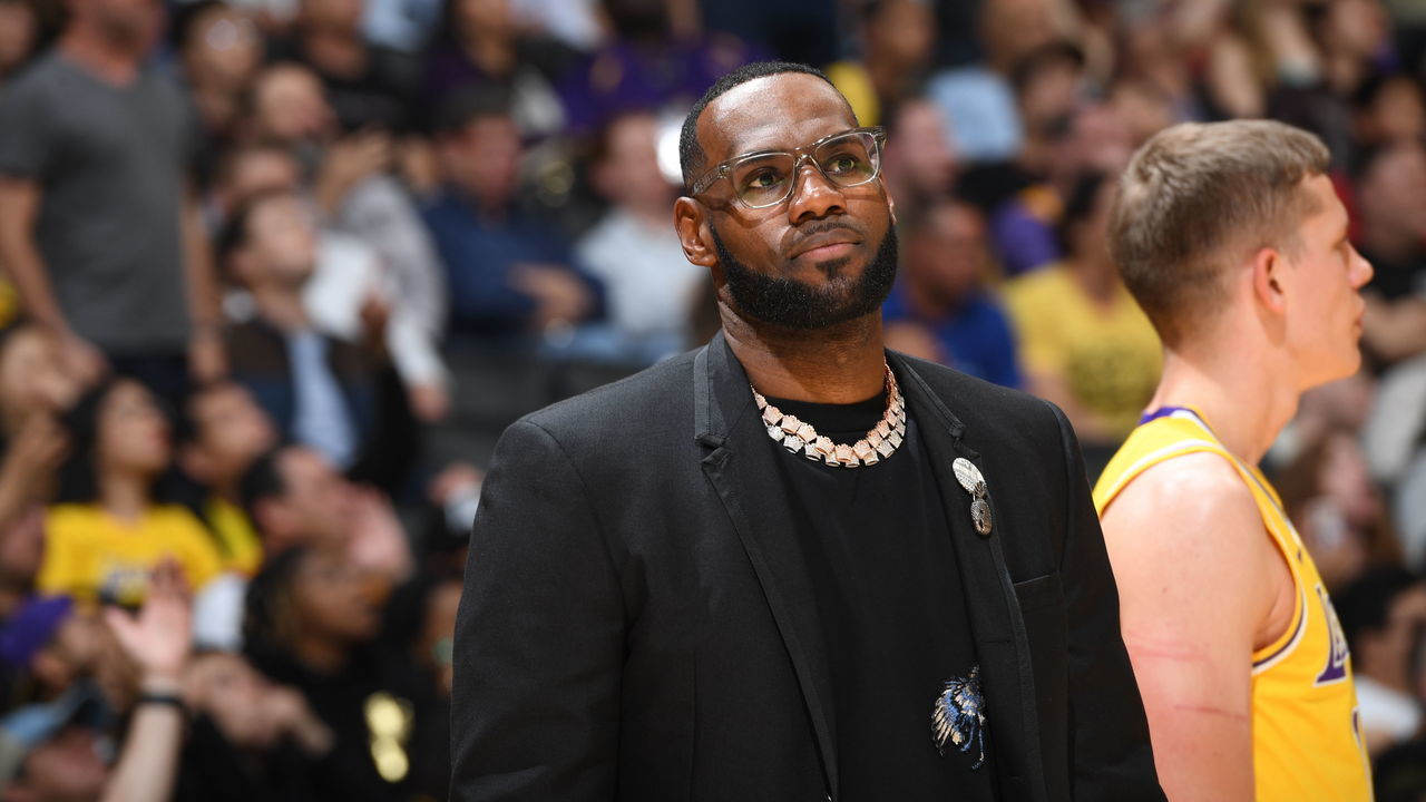 LOS ANGELES, CA - APRIL 9: LeBron James #23 of the Los Angeles Lakers looks on against the Portland Trail Blazers on April 9, 2019 at STAPLES Center in Los Angeles, California. NOTE TO USER: User expressly acknowledges and agrees that, by downloading and/or using this Photograph, user is consenting to the terms and conditions of the Getty Images License Agreement. Mandatory Copyright Notice: Copyright 2019 NBAE