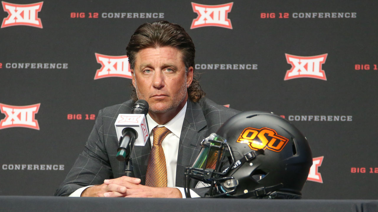 ARLINGTON, TX - JULY 15: Oklahoma State head coach Mike Gundy takes questions from the press during the Big 12 Media Days on July 15, 2019 at AT&T Stadium in Arlington, TX.
