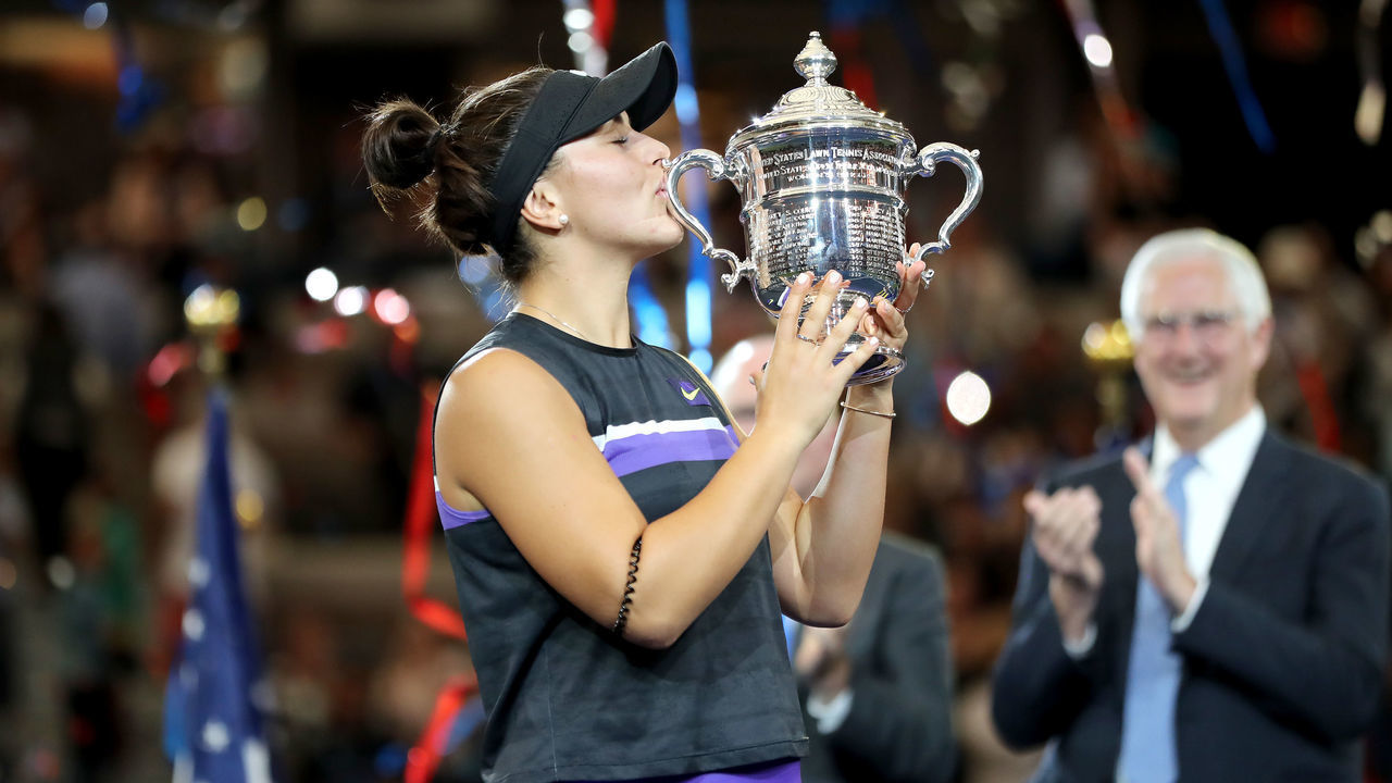 NEW YORK, NEW YORK - SEPTEMBER 07: Bianca Andreescu of Canada kisses the championship trophy during the trophy presentation ceremony after winning the Women's Singles final against against Serena Williams of the United States on day thirteen of the 2019 US Open at the USTA Billie Jean King National Tennis Center on September 07, 2019 in the Queens borough of New York City.