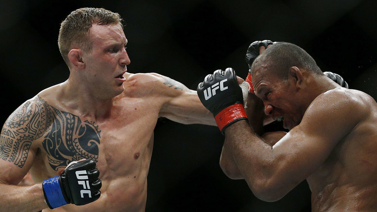 SUNRISE, FLORIDA - APRIL 27: Jack Hermansson of Sweden punches Ronaldo Souza of Brazil during their middleweight bout at UFC Fight Night at BB&T Center on April 27, 2019 in Sunrise, Florida.