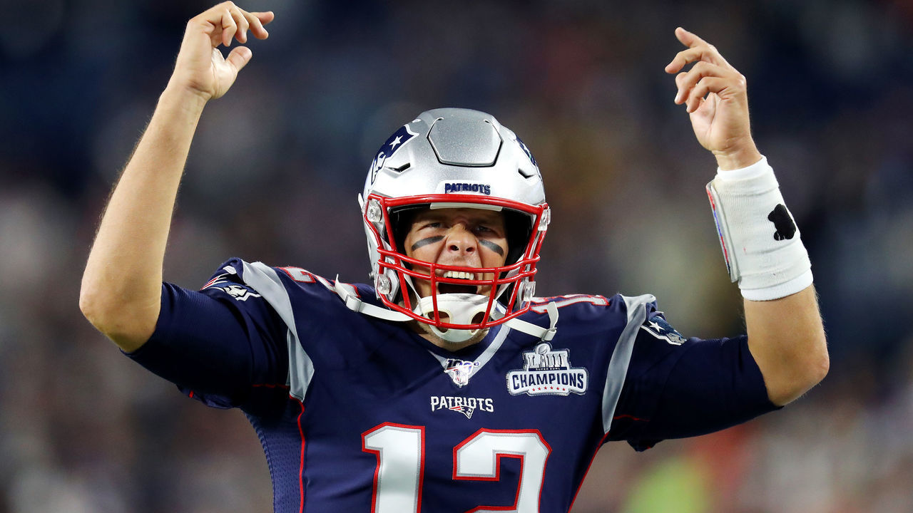 FOXBOROUGH, MASSACHUSETTS - SEPTEMBER 08: Tom Brady #12 of the New England Patriots reacts as he runs onto the field before the game against the Pittsburgh Steelers at Gillette Stadium on September 08, 2019 in Foxborough, Massachusetts.