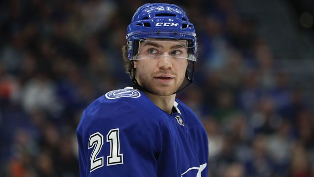 TAMPA, FL - DECEMBER 27: Tampa Bay Lightning center Brayden Point (21) in the third period of the NHL game between the Philadelphia Flyers and Tampa Bay Lightning on December 27, 2018 at Amalie Arena in Tampa, FL.