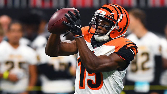 ATLANTA, GA - SEPTEMBER 30: John Ross #15 of the Cincinnati Bengals warms up prior to the game against the Atlanta Falcons at Mercedes-Benz Stadium on September 30, 2018 in Atlanta, Georgia.