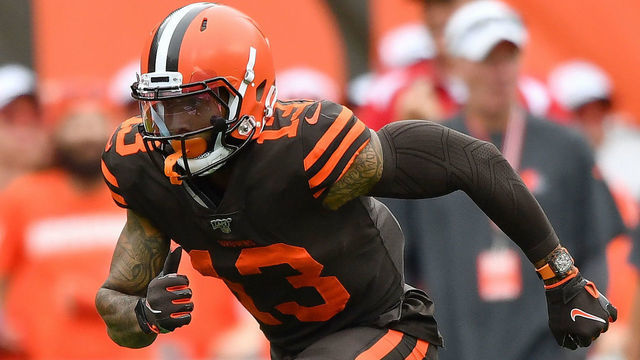 CLEVELAND, OH - SEPTEMBER 08: Odell Beckham Jr. #13 of the Cleveland Browns runs a pass route against the Tennessee Titans at FirstEnergy Stadium on September 08, 2019 in Cleveland, Ohio.