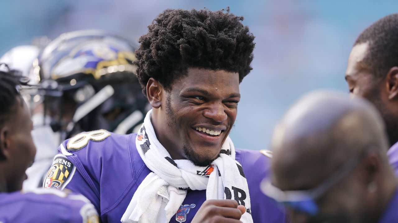 MIAMI, FLORIDA - SEPTEMBER 08: Lamar Jackson #8 of the Baltimore Ravens looks on from the sideline against the Miami Dolphins at Hard Rock Stadium on September 08, 2019 in Miami, Florida.