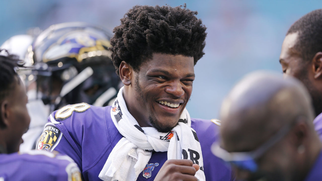 MIAMI, FLORIDA - SEPTEMBER 08: Lamar Jackson #8 of the Baltimore Ravens looks on from the sideline against the Miami Dolphins at Hard Rock Stadium on September 08, 2019 in Miami, Florida.