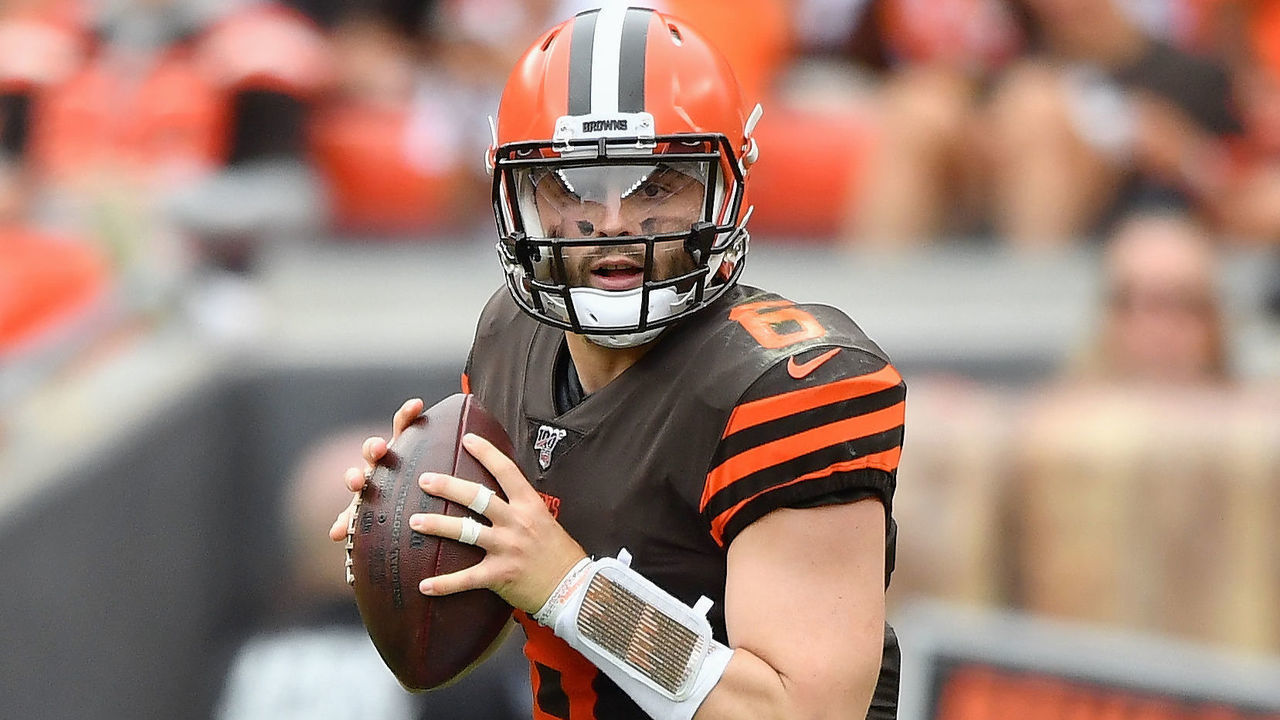 CLEVELAND, OH - SEPTEMBER 08: Quarterback Baker Mayfield #6 of the Cleveland Browns passes against the Tennessee Titans at FirstEnergy Stadium on September 08, 2019 in Cleveland, Ohio.
